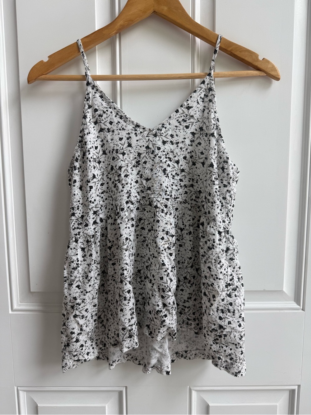 Fairycore Flowy White and Black Floral Spaghetti-Strap Tank Top